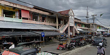 Pasar Sentral, Kota Gorontalo sebelum di revitalisasi.