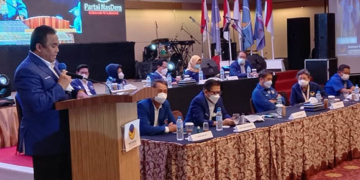 Wakil Ketua DPR RI, Rachmat Gobel, saat memberikan sambutan pada pembukaan rapat koordinasi wilayah (Rakorwil) DPW Partasn NAsdem Provinsi Gorontalo, yang digelar di salah satu hotel di Kota Gorontalo, 31 Maret hingga 1 April 2021.