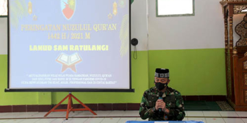 Komandan Lanud Sam Ratulangi, Marsma TNI Satriyo Utomo, saat memberikan sambutan dalam kegiatan Nuzul Quran.