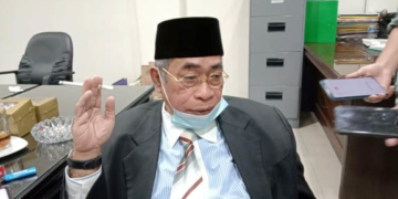 Anggota DPRD Provinsi Gorontalo, Adhan Dambea.
