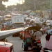 Sepekan menjelang Hari Raya Idul Fitri 1443 Hijriyah, suasana beberapa ruas jalan di Kota Gorontalo tampak macet.  Foto : Lukman Polimengo/mimoza.tv