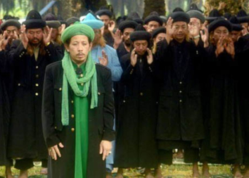 Jamaah An- Nadzir yang berada di Kelurahan Mawang, Kecamatan Bontomarannu, Kabupaten Gowa, Sulawesi Selatan telah melaksanakan Salat Idul Firi 1 syawal 1443 Hijriyah, Minggu (1/5/2022). Foto : Istimewa.