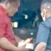 Tangkapan layar video seorang oknum pejabat di lingkup Pemda setempat yang diduga menyerahkan sejumlah uang ke ajudan bupati.