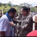 Wakil Ketua DPR RI, Rachmat Gobel saat disambut oleh Sekretaris Daerah Kabupaten Sambas Ferry Madagaskar di kantor PLBN Aruk, Kalimantan Barat, Jumat (12/8/2022). Foto : Istimewa.