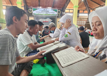Upaya peningkatan meningkatkan program pembinaan keimanan dan ketakwaan bagi warga binaan, Lapas Kelas IIA Gorontalo mendatangkan19 orang penyuluh agama Islam dari Kementerian Agama (Kemenag) Kota Gorontalo, Senin (31/10/2022). Foto : Humas Lapas.