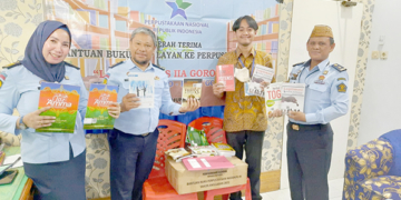 Lembaga Pemasyarakatan Kelas IIA Upt Kanwil Kemenkumham Gorontalo mendapatkan kembali bantuan buku bacaan dari Perpustakaan Nasional (Perpunas) Republik Indonesia,Senin (7/11/2022).