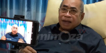 Anggota Komisi I DPRD Provinsi Gorontalo, Adhan Dambea. Foto : Lukman Polimengo.