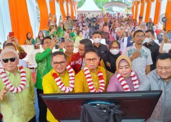 peresmian Kantor Pusat Bank Perkreditan Rakyat (BPR) Prisma Dana Gorontalo, Sabtu (3/12/2022). Foto : Lukman Polimengo.