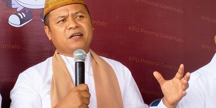 Calon Anggota DPD RI Dapil Gorontalo, Rusli Monoarfa. Foto ; Lukman Polimengo/mimoza.tv.