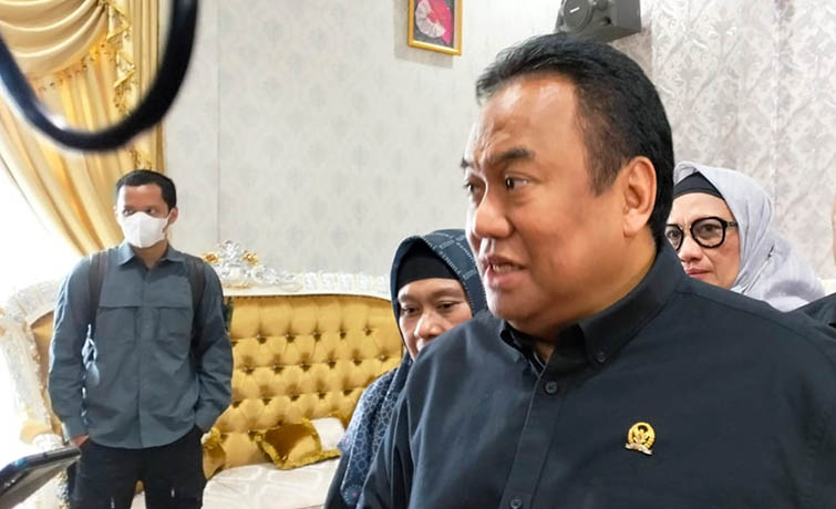 Wakil Ketua DPR RI Bidang Korinbang, Rachmat Gobel. Foto : Lukman Polimengo/mimoza.tv.