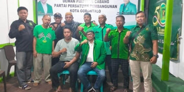 Pengurus DPC PPP Kota Gorontalo.