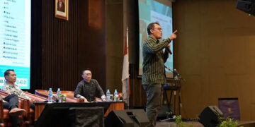 Anggota Dewan Pers, Sapto Anggoro dalam ivent Konvensi Media Massa di Medan, Rabu (8/2/2023). Foto : Istimewa.