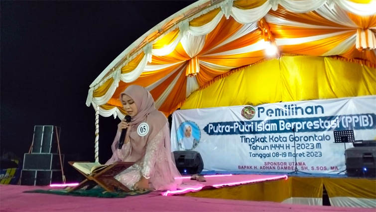 Penampilan salah satu peserta pada ajang Pemilihan Putra Putri Islam Berprestasi (PPIB) 2023. Foto : Lukman Polimengo/mimoza.tv.