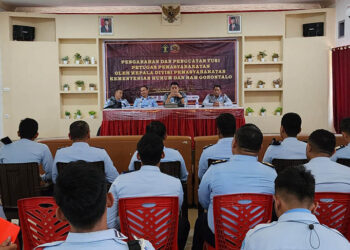 Kadivpas Kanwil Kemenkumham Provinsi Gorontalo, Bagus Kurniawan saat memberikan penguatan di Lapas Pohuwato, Selasa (16/5/2023.)