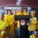 Ketua DPD Partai Golkar Provinsi Gorontalo, Rusli Habibie dalam jumpa pers usai mendaftarkan seluruh bakal calonnya di Kantor Komisi Pemilihan Umum Daerah (KPUD) Provinsi Gorontalo pada Ahad (14/5/2023).