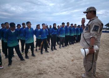 Kepala Divisi Pemasyarakatan Kantor Wilayah Kemenkumham Gorontalo Bagus Kurniawan, saat memberikan sambutan pada pembukaan pelatihan dan pembinaan fisik, mental, dan disiplin (FMD) bagi petugas pemasyarakatan di Gorontalo, Selasa (13/6/2023).