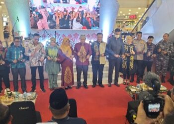 Suasana pembukaan Gebyar UMKM yang digelar di City Mall Gorontalo, Jumat (17/6/2024).