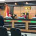 Suasana sidang vonis Lurah Tanggikiki, Sandres S. Niode yang merupakan terdakwa dalam persidangan kasus lakalantas., yang berlangsung di PN Kelas IA Gorontalo, Kamis (27/7/2023). Foto : Lukman Polimengo/mimoza.tv.