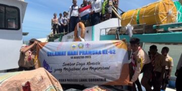 Sambut Hari Jadi Ke 62, LANAL Gorontalo Bersama  PRAMUKA Saka Bahari Gelar Bakti Sosial.