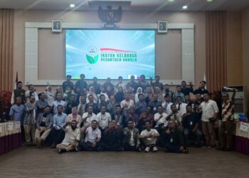 Foto bersama  kegiatan  Musyawarah Nasional (Munas) Ikatan Keluarga Pesantren Hubulo (IKPH) Ke 7, tahun 2023.