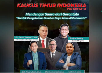 Tangkapan layar acara FDG Kaukus Timur Indonesia (KTI) sesi ke-12, edisi Mendengar Suara dari Gorontalo. Dialog yang digelar secara daring itu mengangkat topik Konflik Pengelolaan Sumber Daya Alam di Pohuwato.