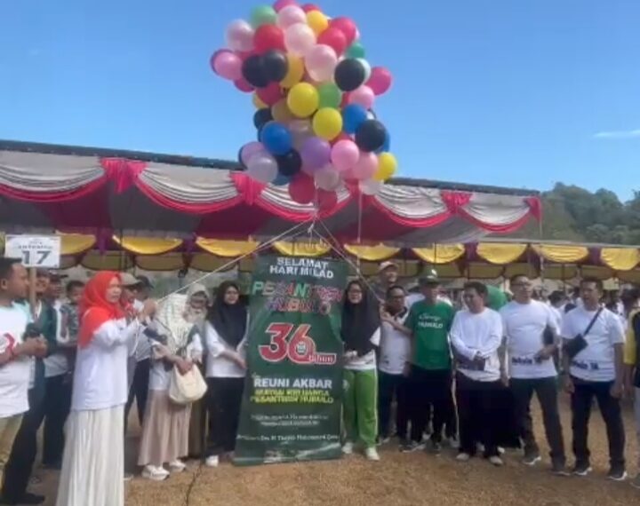 Perayaan milad Pondok Pesantren Hubulo yang berlangsung di Lapangan Pesantren Hubulo, Kecamatan Tapa, Kabupaten Bone Bolango, Ahad (10/9/2023).