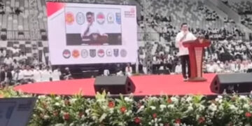 Tangkapan layar video Anggota Organisasi Desa Bersatu Nyatakan Dukung Prabowo-Gibran di GBK.