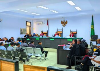 Sidang lanjutan perkara dugaan korupsi program Sambungan Rumah Berpenghasilan Rendah (SR - MBR) Perumda Tirta Bulango kembali dilanjutkan di Pengadilan negeri Tindak Pidana Korupsi (Tipikor) dan Hubungan Industrial, Gorontalo, Senin(15/1/2024).