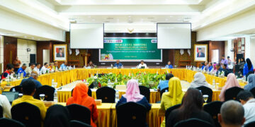 Tim Pengenmenggelar dalian Inflasi Daerah Provinsi Gorontalo menggelar High Level Meetingyang dilaksanakan di Ballroom lt.4 KPwBI Provinsi Gorontalo, Selasa, 8 Maret 2024.