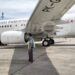 Pesawat maskapai Garuda Indonesia saat tiba di Bandara Djalaludin, Gorontalo. (Foto : Lukman/mimoza.tv)