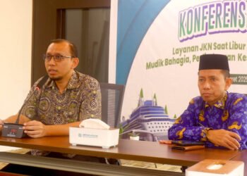 Djamal Ardiansyah selaku Kepala BPJS Kesehatan Cabang Gorontalo didampingi Kepala Dinas kesehatan Provinsi Gorontalo dr Andang.