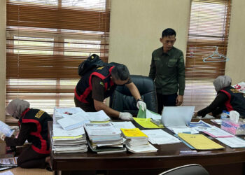 Satuan Khusus Pemberantasan Tindak Pidana Korupsi Kejaksaan Negeri Gorontalo Utara (Kejari Gorut) bergerak cepat mengusut dugaan tindak pidana korupsi dalam proyek Pembangunan Masjid Blok Plan Kabupaten Gorontalo Utara tahun anggaran 2022.