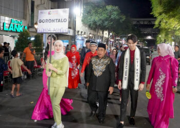 Kontingen Kota Gorontalo di kegiatan Musyawarah Nasional Asosiasi Pemerintah Kota Seluruh Indonesia (Munas APEKSI) 2025 di Surabaya, Jawa Timur.