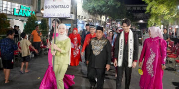 Kontingen Kota Gorontalo di kegiatan Musyawarah Nasional Asosiasi Pemerintah Kota Seluruh Indonesia (Munas APEKSI) 2025 di Surabaya, Jawa Timur.