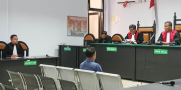 Majelis Hakim Pengadilan Tipikor Gorontalo menjatuhkan vonis empat tahun penjara kepada Hasan Adam alias Ukin, terdakwa dalam perkara korupsi Kredit Usaha Rakyat (KUR) fiktif pada PT Bank Rakyat Indonesia (Persero) Tbk Unit Kwandang, Kabupaten Gorontalo Utara.