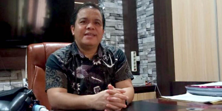 dr. Alaludin Lapananda.