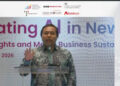 Ketua Umum Aliansi Media Siber Indonesia (AMSI), Wahyu Dhyatmika, saat memberikan sambutan dalam diskusi bertajuk Navigating AI in Newsroom: Research Insights and Media Business Sustainability yang digelar di Jakarta, Jumat (20/2/2026).