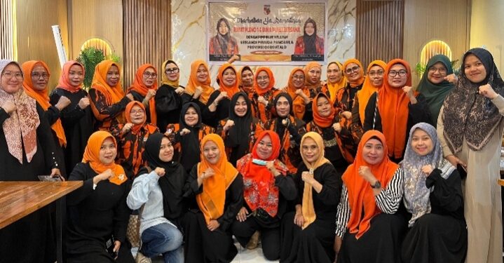 Foto bersama usai Rapat Pleno I, DPW Srikandi Pemuda Pancasila Provinsi Gorontalo.