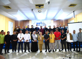 Komisi Penyiaran Indonesia Daerah (KPID) Provinsi Gorontalo terus bergerak memastikan kualitas informasi di "Bumi Serambi Madinah". Melalui Focus Group Discussion (FGD) bertajuk "Sinergi Stakeholder untuk Penyiaran yang Sehat dan Berkualitas", KPID menghimpun seluruh elemen penting penyiaran di Aula LPP RRI Gorontalo, Senin (25/5/2026).