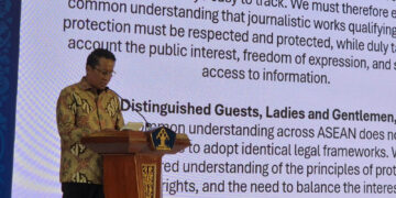 Menteri Hukum Supratman Andi Agtas saat menyampikn sambutan di acara ASEAN Forum on the Protection of Journalistic Works in the Copyright Regime in the Digital Era di The Patra Hotel, Bali, Sabtu (10/10/2026). FOTO: Dokumentasi AMSI.